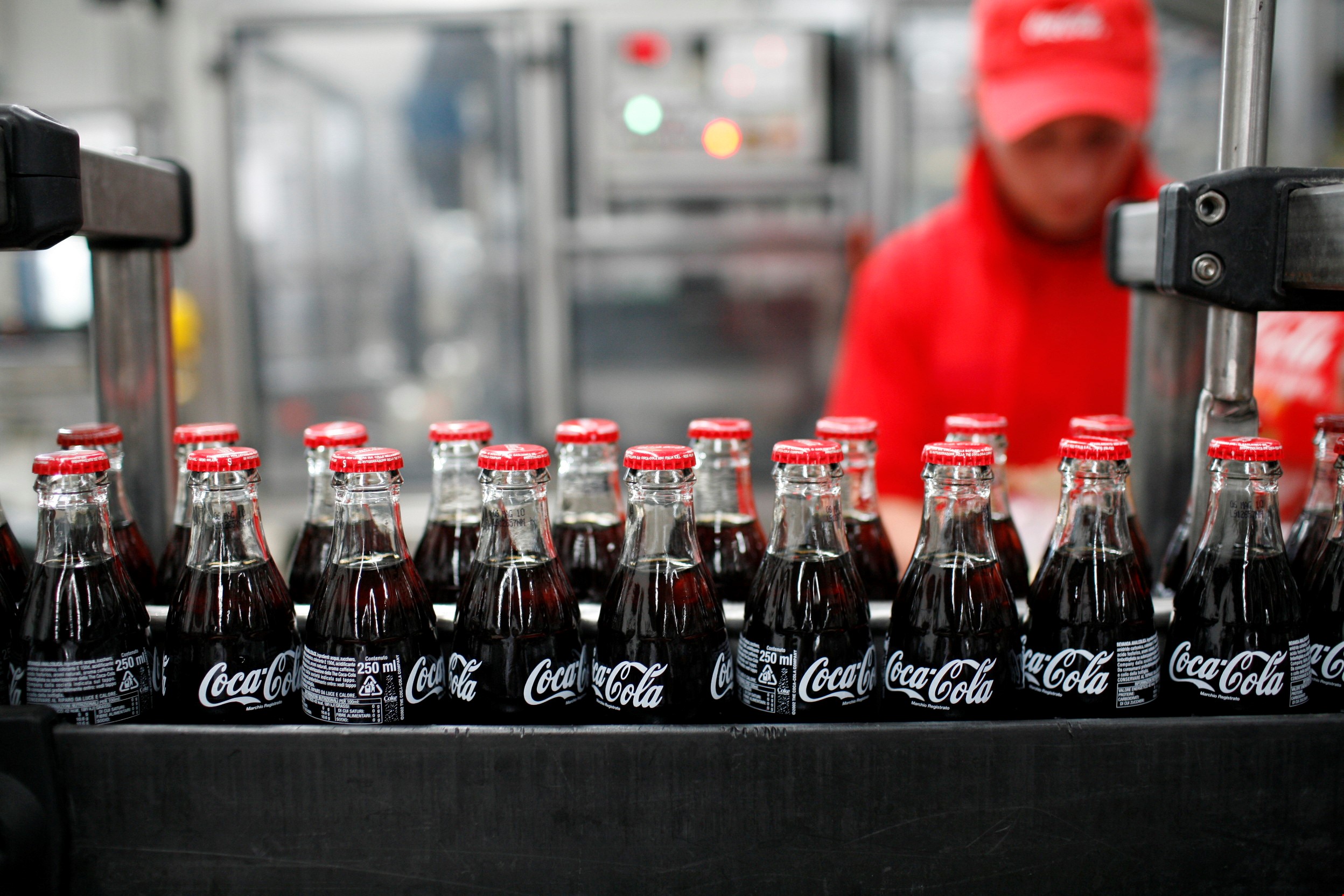 La Coca Cola lascia la Sicilia per l’Albania a causa della sugar tax