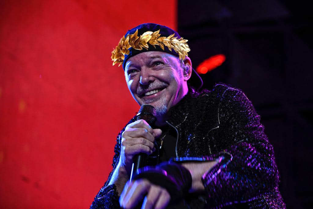 Vasco Rossi a Messina, parole d’amore per la Sicilia e le sue donne. E ricorda anche Falcone e Borsellino