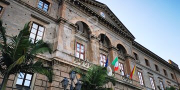 Milazzo. Efficientamento energetico e comunità energie rinnovabili, interrogazione di Antonio Foti