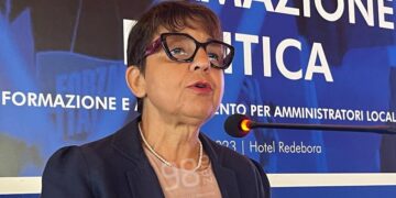 Incendi, Bernadette Grasso (FI): “Chiederò che sia dichiarato lo Stato di crisi e di emergenza”
