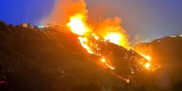 Militello Rosmarino – Fuoco in contrada Scurzi