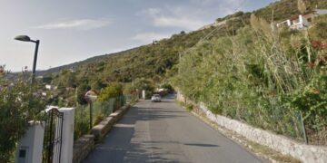 Lipari: chiusura temporanea al transito di un tratto della strada provinciale 180 di Canneto