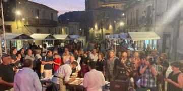“Le vie dei Lancia” a Ficarra: Due giorni di incontri, degustazioni e accoglienza [VIDEO]