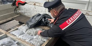 Messina: oltre 10 chili di marijuana nel doppiofondo di un furgone, arrestato 47enne