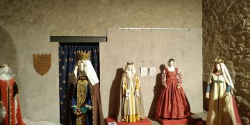 Montalbano Elicona: inaugurate la Camera Reginale e la mostra “Le Regine di Sicilia”
