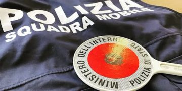 Messina, trasportava 16 chili di marijuana in auto: arrestato un corriere della droga