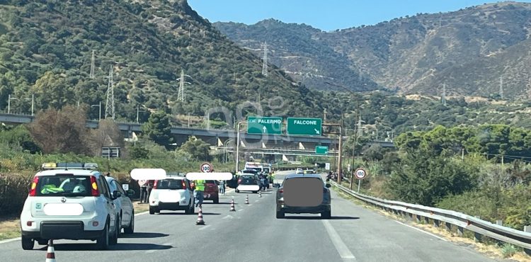Tragedia sulla A20, motociclista di 38 anni muore nei pressi dello svincolo di Falcone